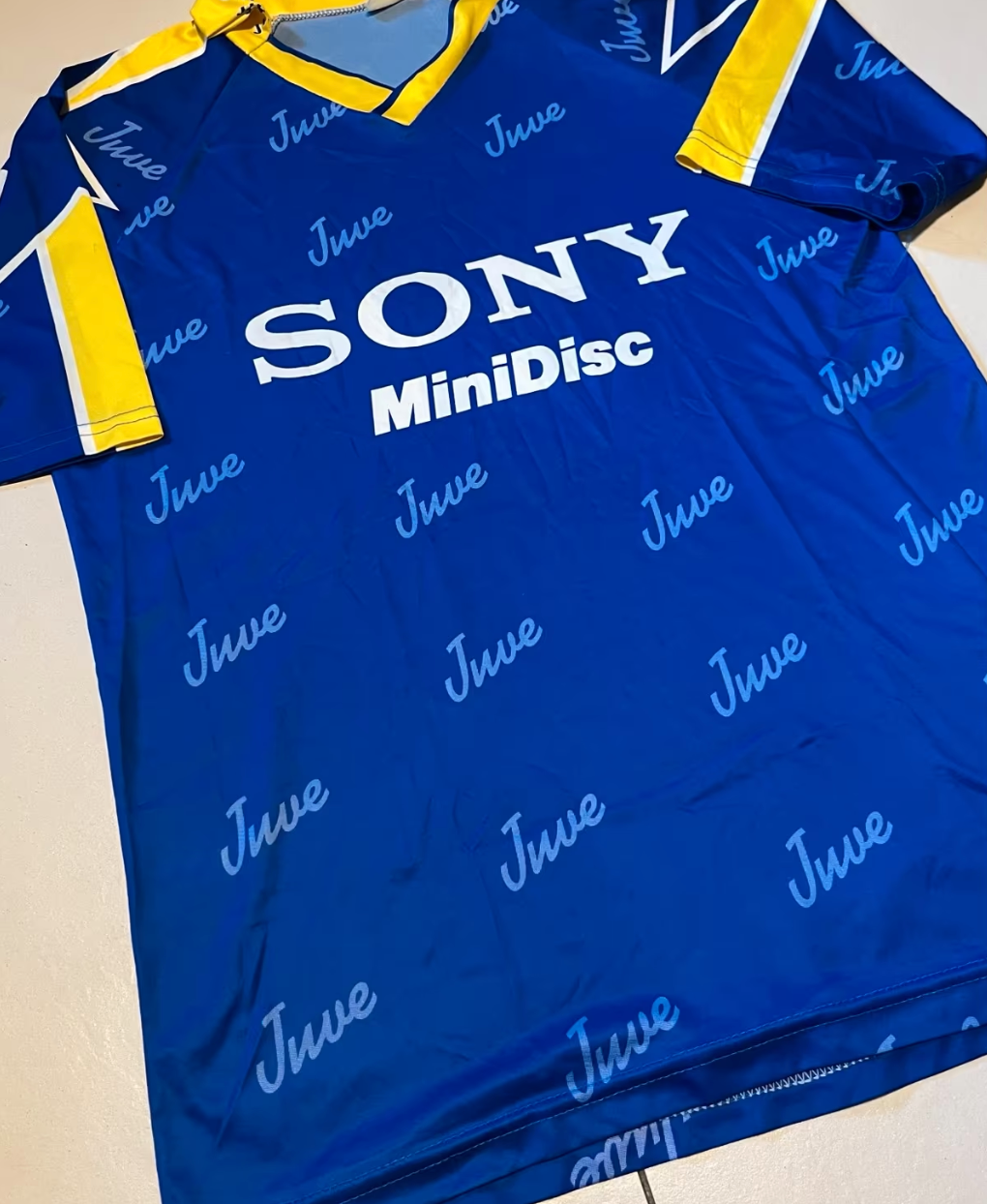 Juventus Turin Fan Trikot L Shirt