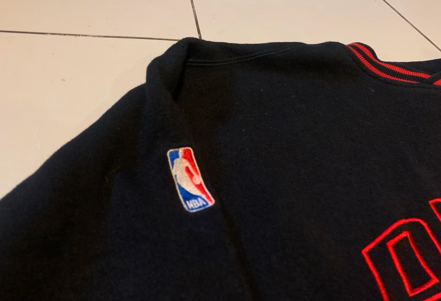 Vintage Starter Pullover -L- Chicago Bulls