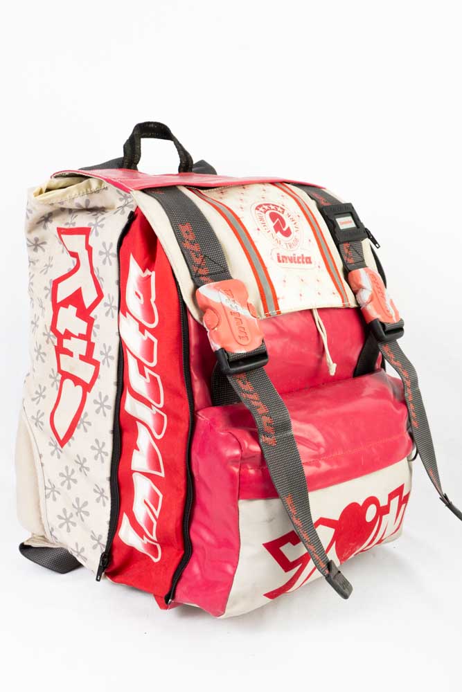 80s Vintage Invicta Rucksack