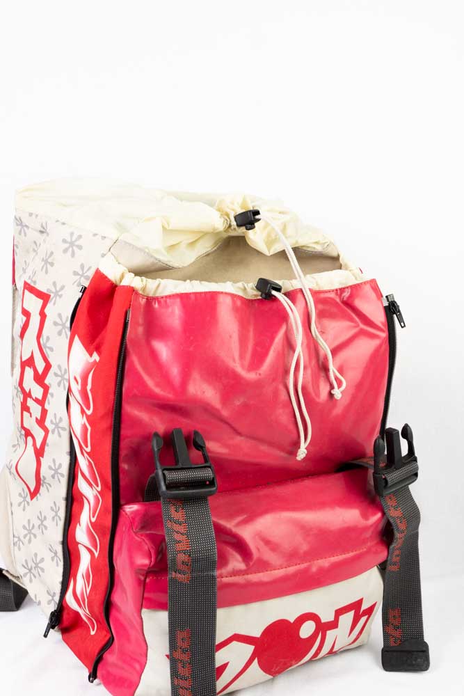 80s Vintage Invicta Rucksack