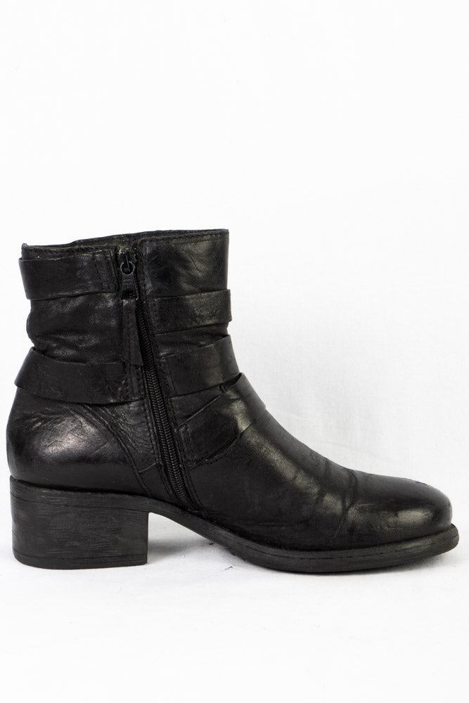 Mjus Stiefelette -41-