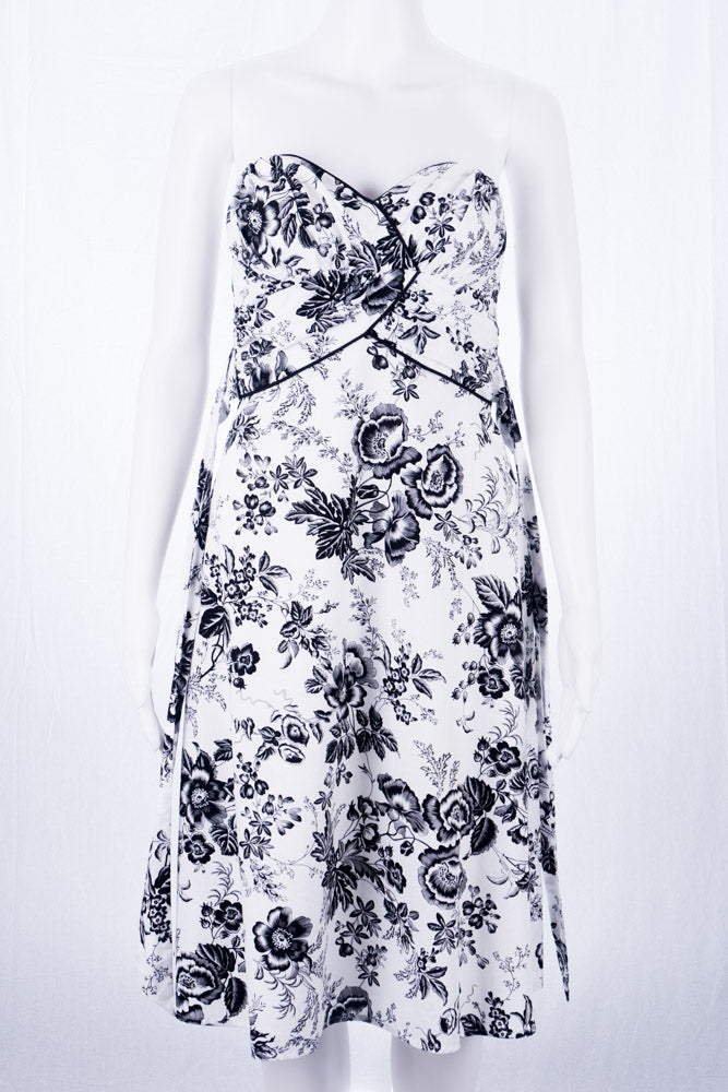 White House Black Market Kleid