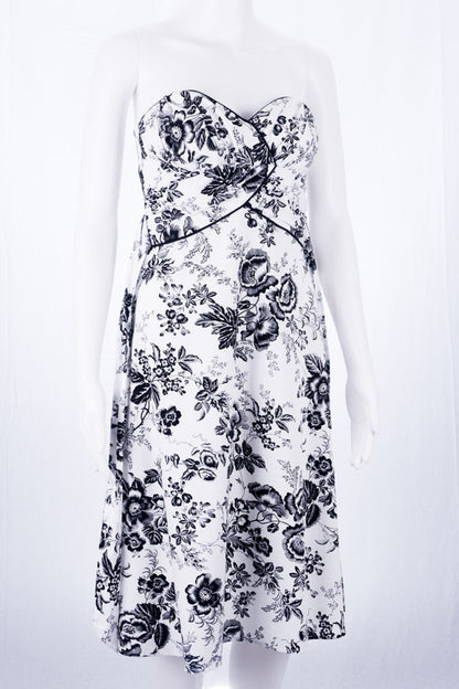 White House Black Market Kleid