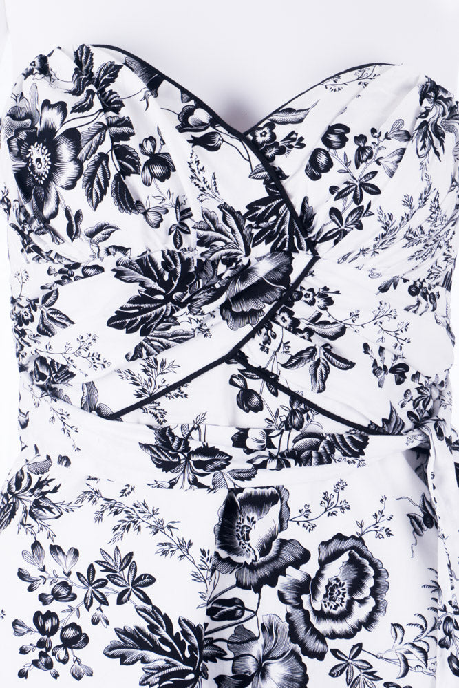 White House Black Market Kleid