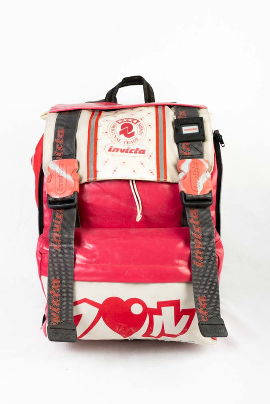 80s Vintage Invicta Rucksack